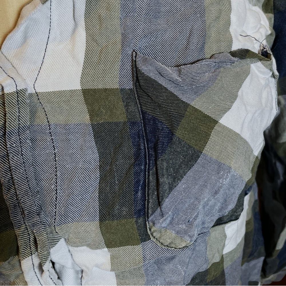 Blue and Green Plaid button down top shirt by Billy T Size L large - Picture 6 of 9